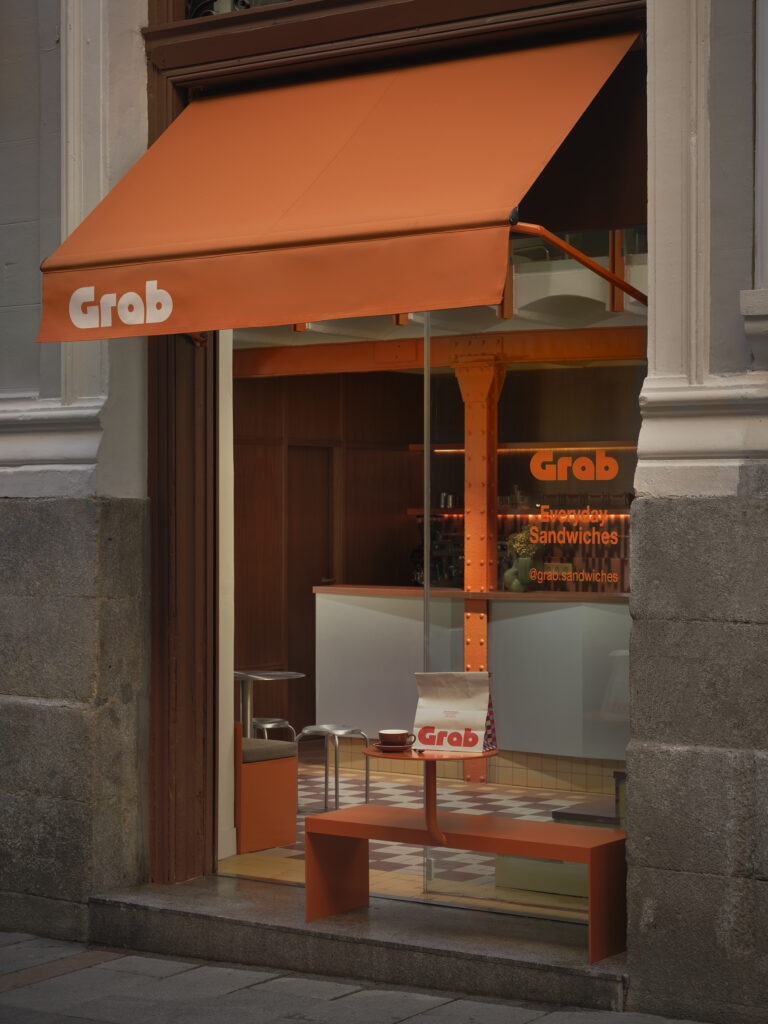 02_Plutarco_Grab